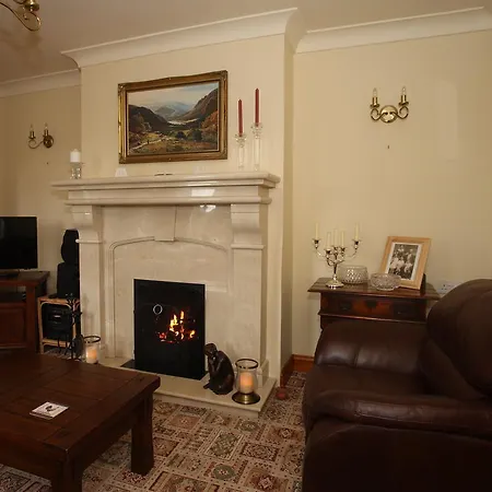 Avondale Farmhouse 3* Pettigoe