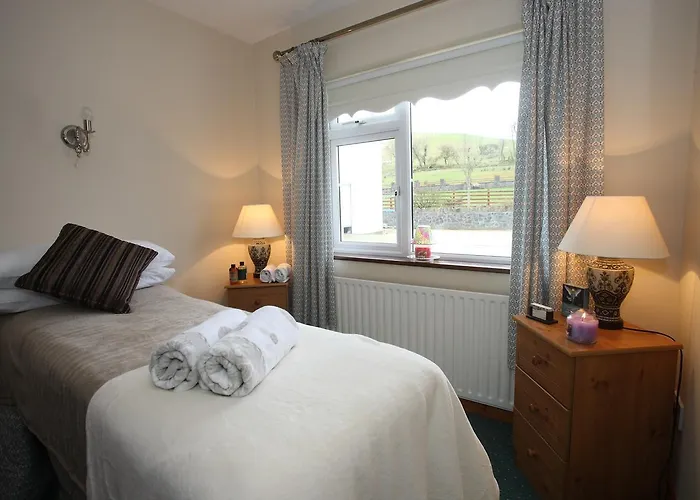 Avondale Farmhouse Pettigoe