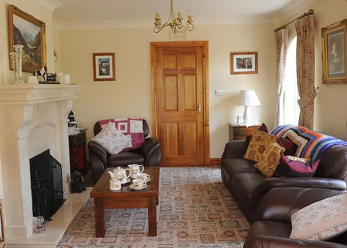 Avondale Farmhouse 3*