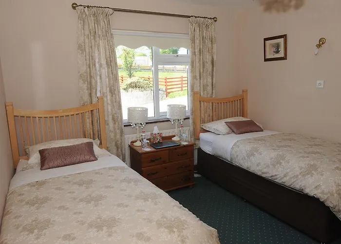 Bed & Breakfast Avondale Farmhouse 3*